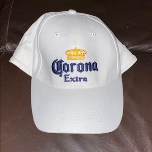 NWOT CORONA HAT STRETCH FITTED